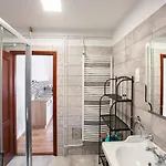 Διαμέρισμα Deres Apartmanhaz Lokut