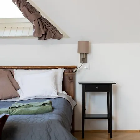 Deres Apartmanhaz Lokut
