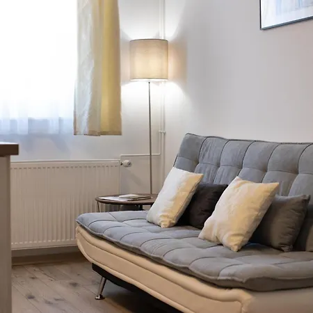 Deres Apartmanhaz Appartement *