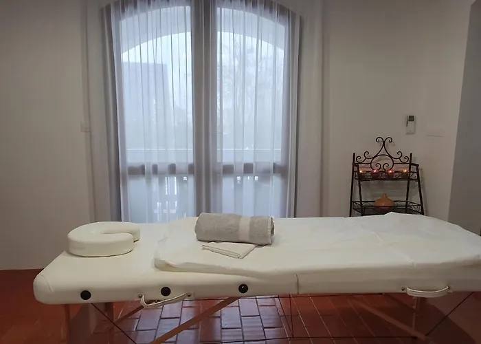 Deres Apartmanhaz * Lokut