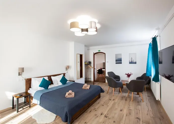 Apartament Deres Apartmanhaz *