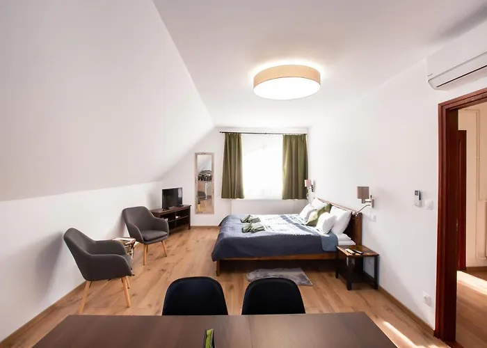 Deres Apartmanhaz